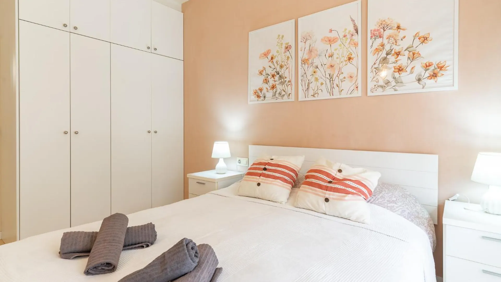Charming Garden Apartment En 